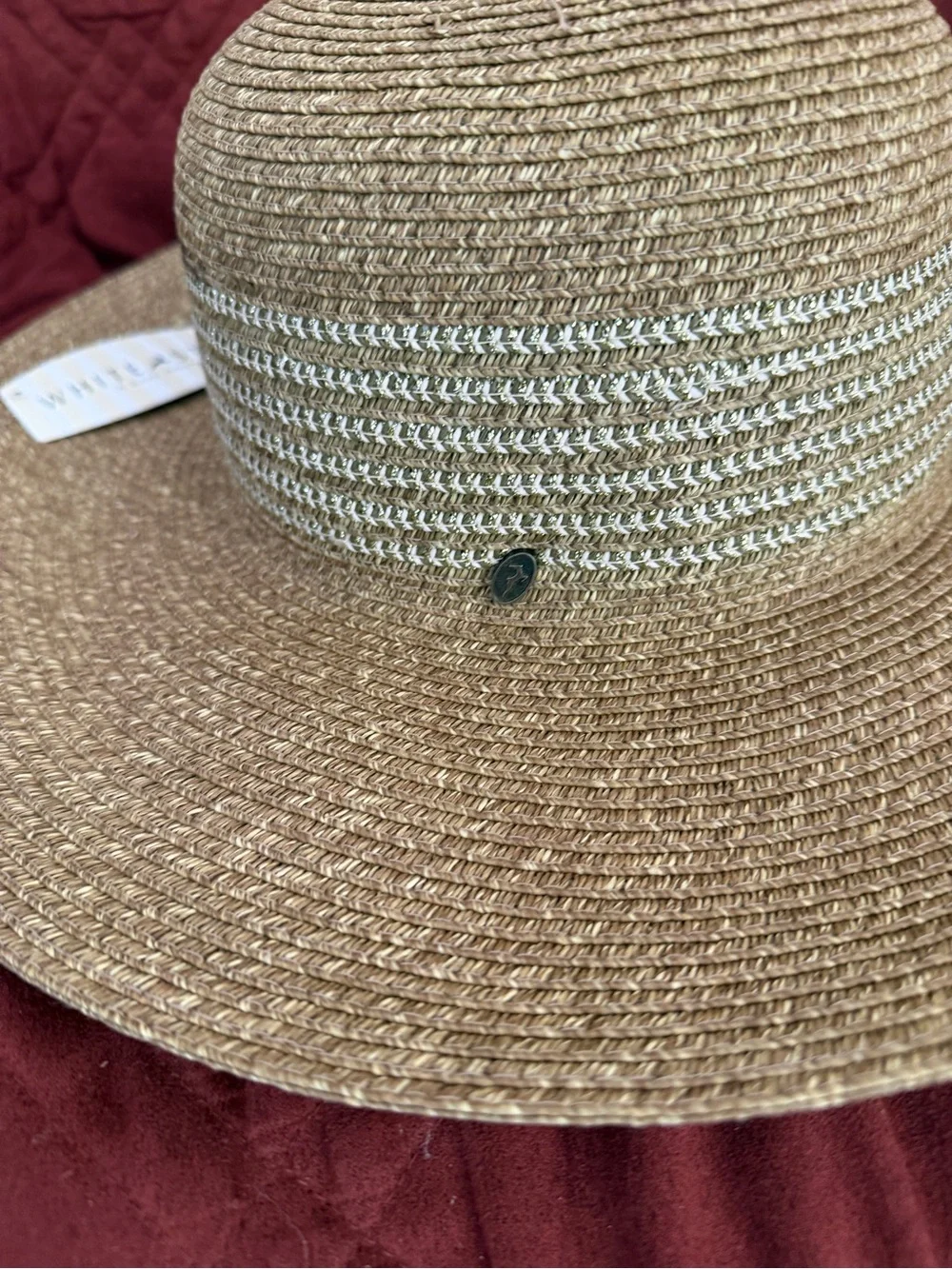 White Stag Tan Straw Sun Hat with Metallic Accent - Picture 2 of 3
